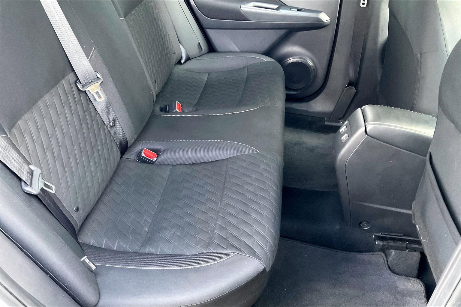 Used 2021 Nissan Kicks SV image 18