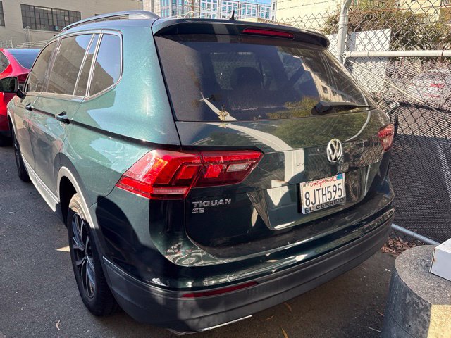 Used 2019 Volkswagen Tiguan SE w/ Panoramic Sunroof Package FWD image 5