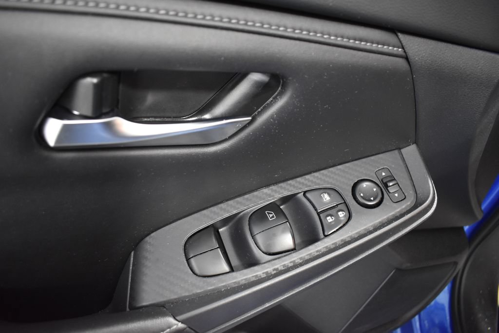 Certified 2023 Nissan Sentra SV FWD image 15