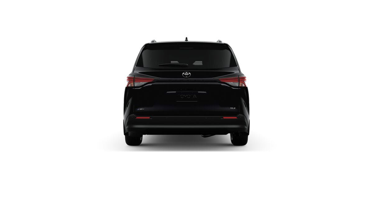 New 2026 Toyota Sienna XLE FWD image 8
