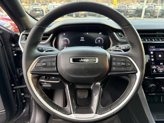 Used 2023 Jeep Grand Cherokee L Laredo image 28