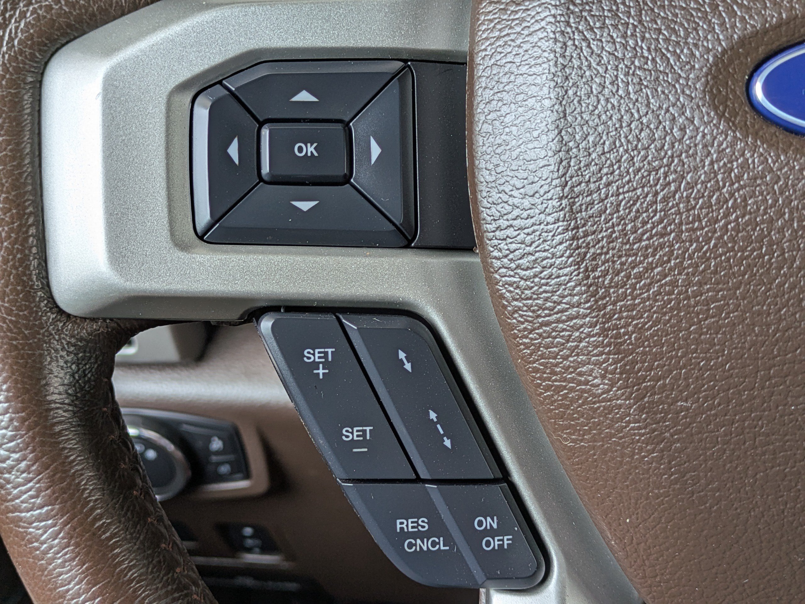 Used 2022 Ford F350 King Ranch w/ Tremor Off-Road Package AWD/4WD image 28