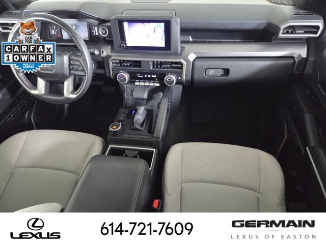 Used 2025 Toyota 4Runner SR5 AWD/4WD image 31