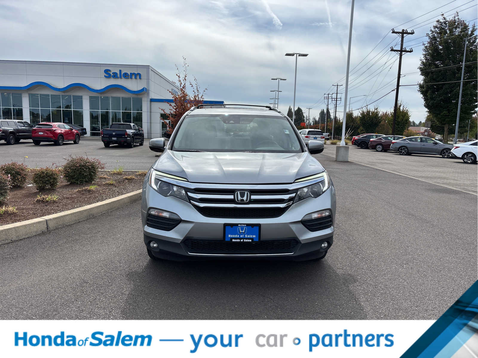 Used 2017 Honda Pilot Elite image 6