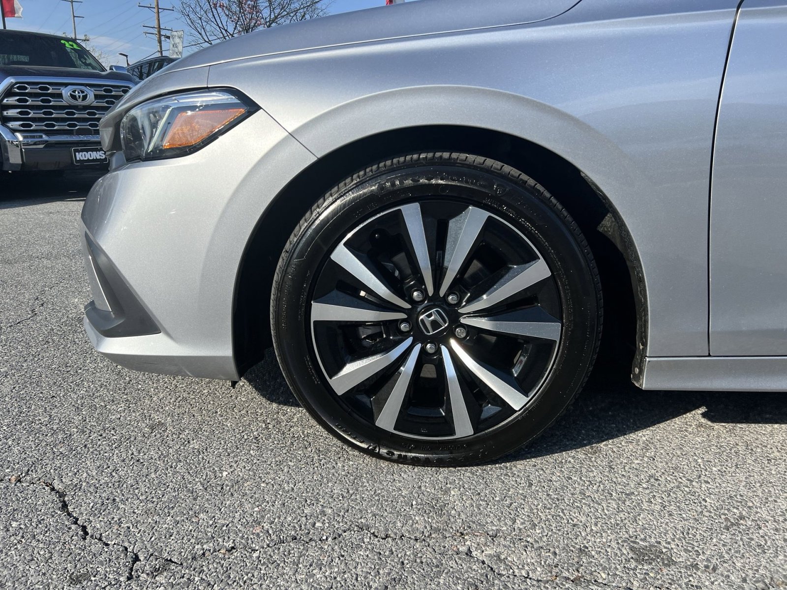 Used 2024 Honda Civic EX image 12