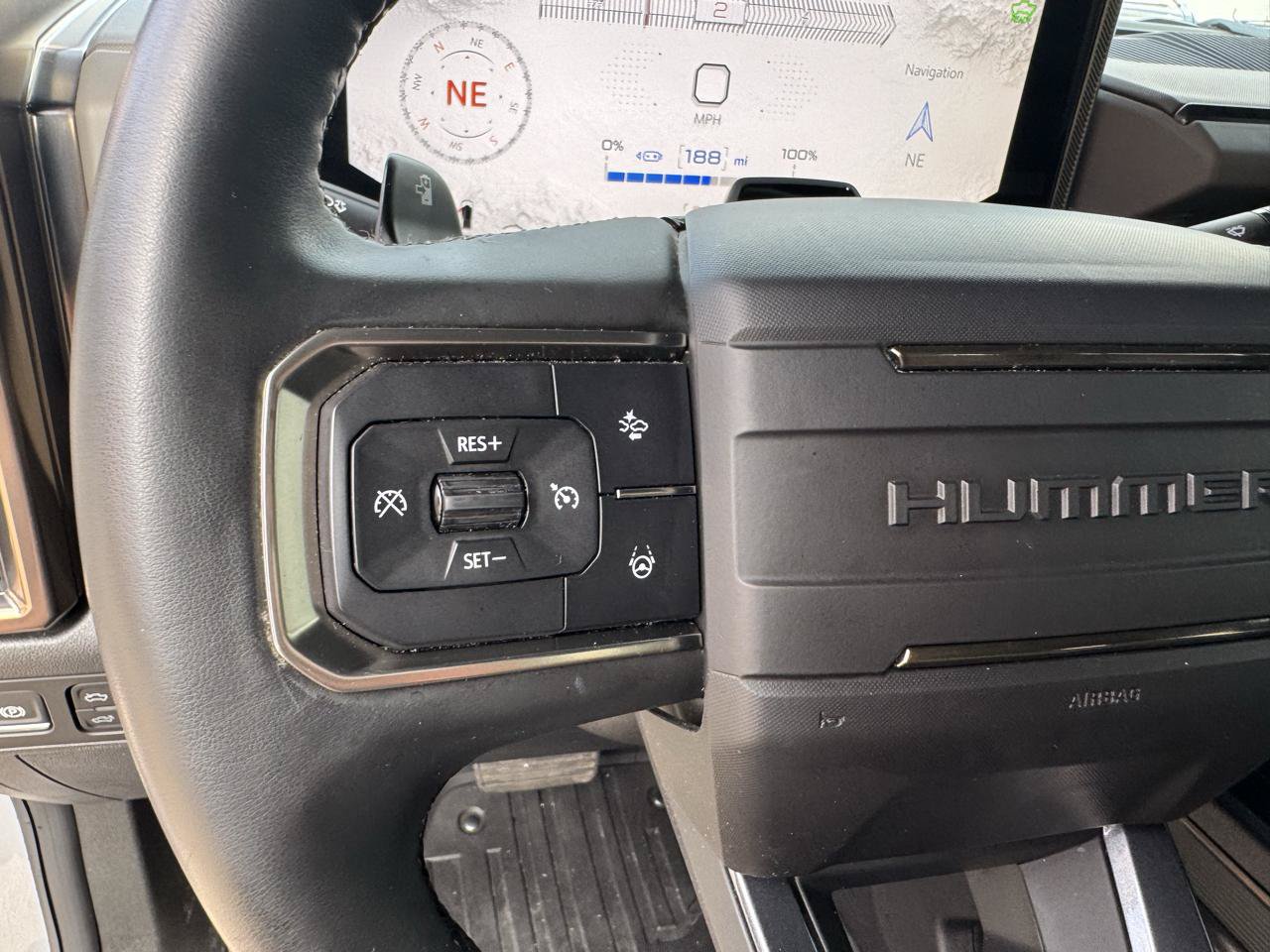 Used 2025 GMC Hummer EV 2X AWD/4WD image 26