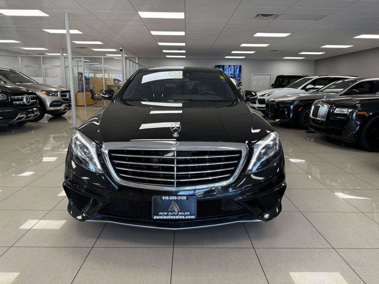 Used 2015 Mercedes-Benz S 63 AMG 4MATIC Sedan image 4