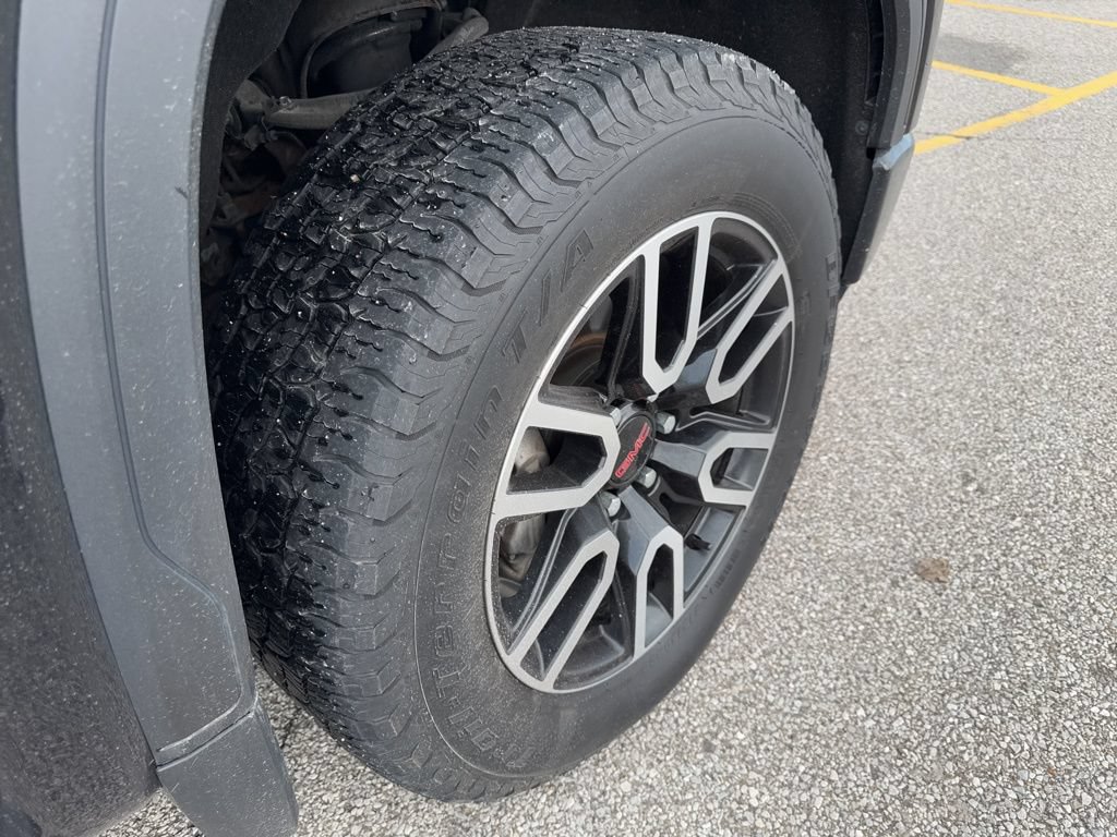 Used 2020 GMC Sierra 1500 AT4 w/ AT4 Premium Package AWD/4WD image 45