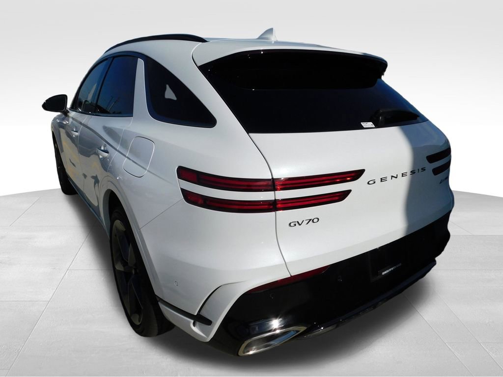 Used 2026 Genesis GV70 3.5T Sport Prestige image 6