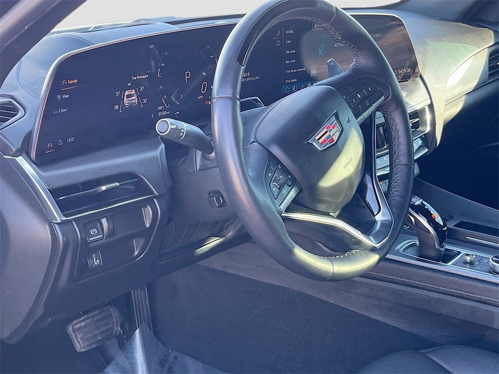 Used 2025 Cadillac CT5 Premium Luxury image 9