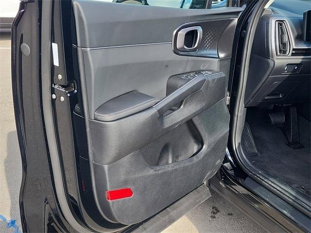 New 2026 Kia Sorento S w/ S Panoramic Sunroof Package image 11