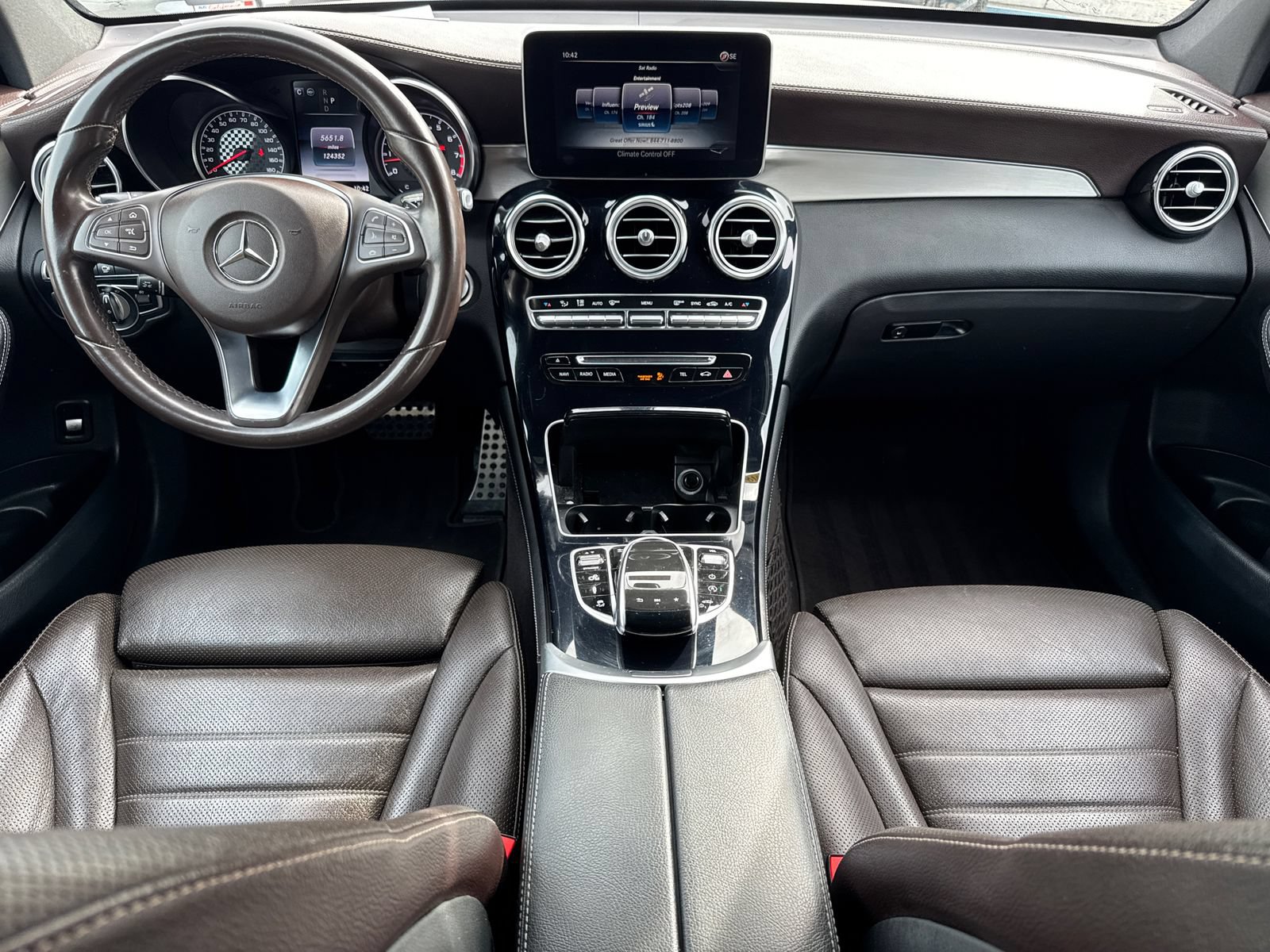Used 2018 Mercedes-Benz GLC 43 AMG 4MATIC image 12