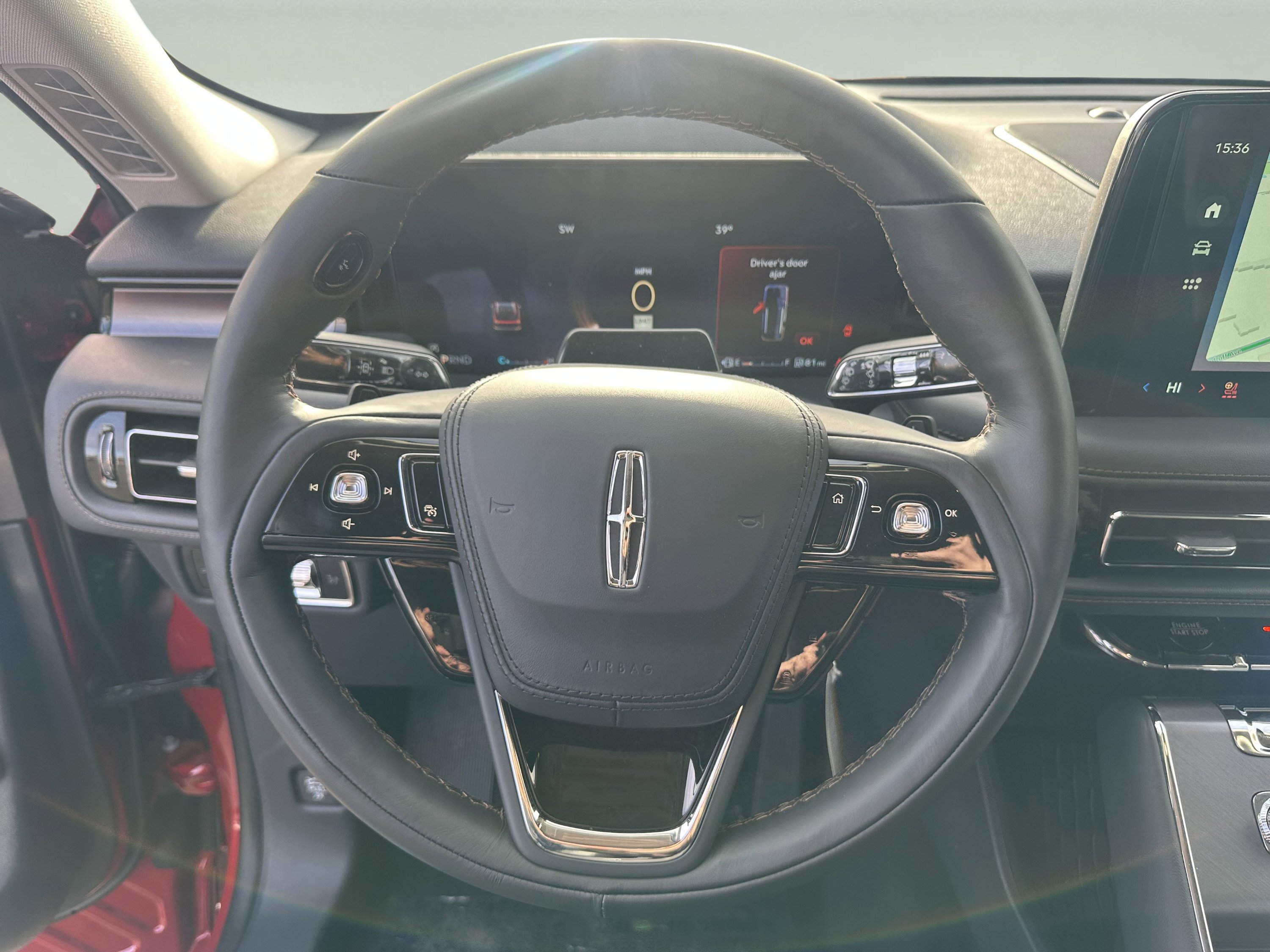 New 2026 Lincoln Aviator AWD image 13