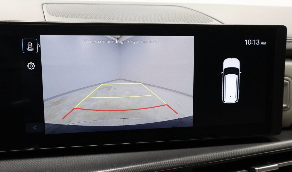 Certified 2025 Hyundai Santa Fe SEL image 3