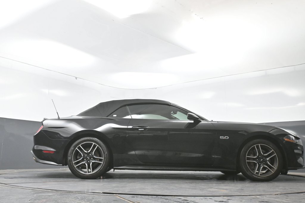 Used 2018 Ford Mustang GT Premium w/ Equipment Group 401A RWD image 68