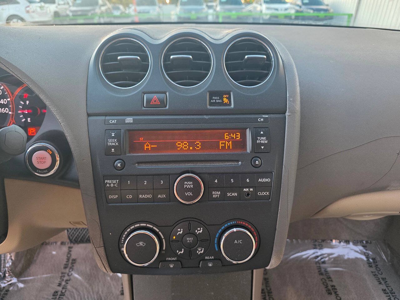 Used 2009 Nissan Altima 2.5 S FWD image 17