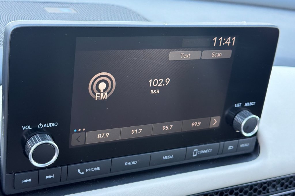 Certified 2024 Honda HR-V LX image 22
