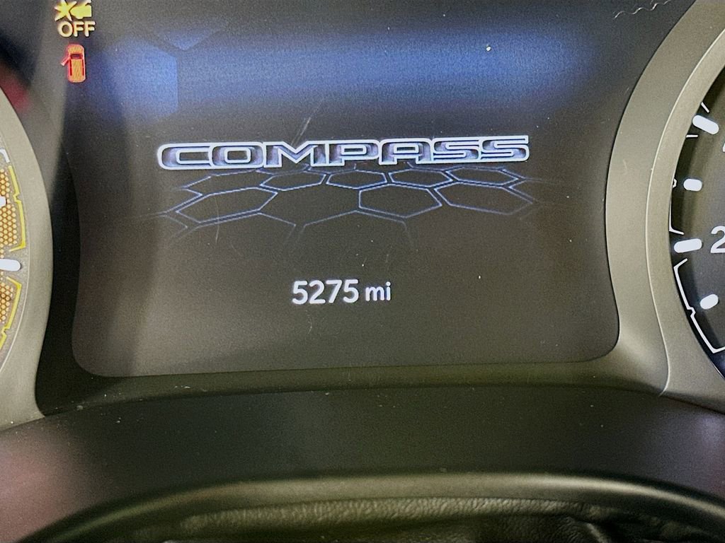 Certified 2022 Jeep Compass Limited image 20