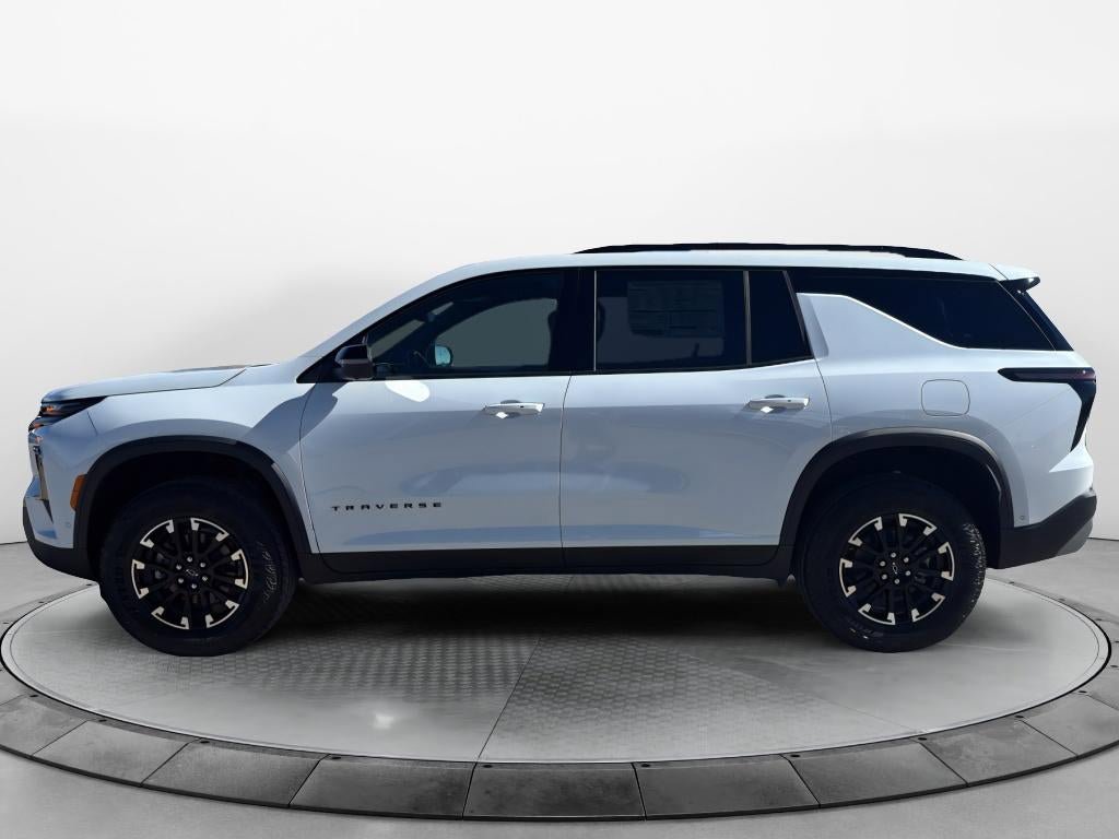 New 2026 Chevrolet Traverse Z71 w/ Enhanced Driving Package AWD/4WD image 8
