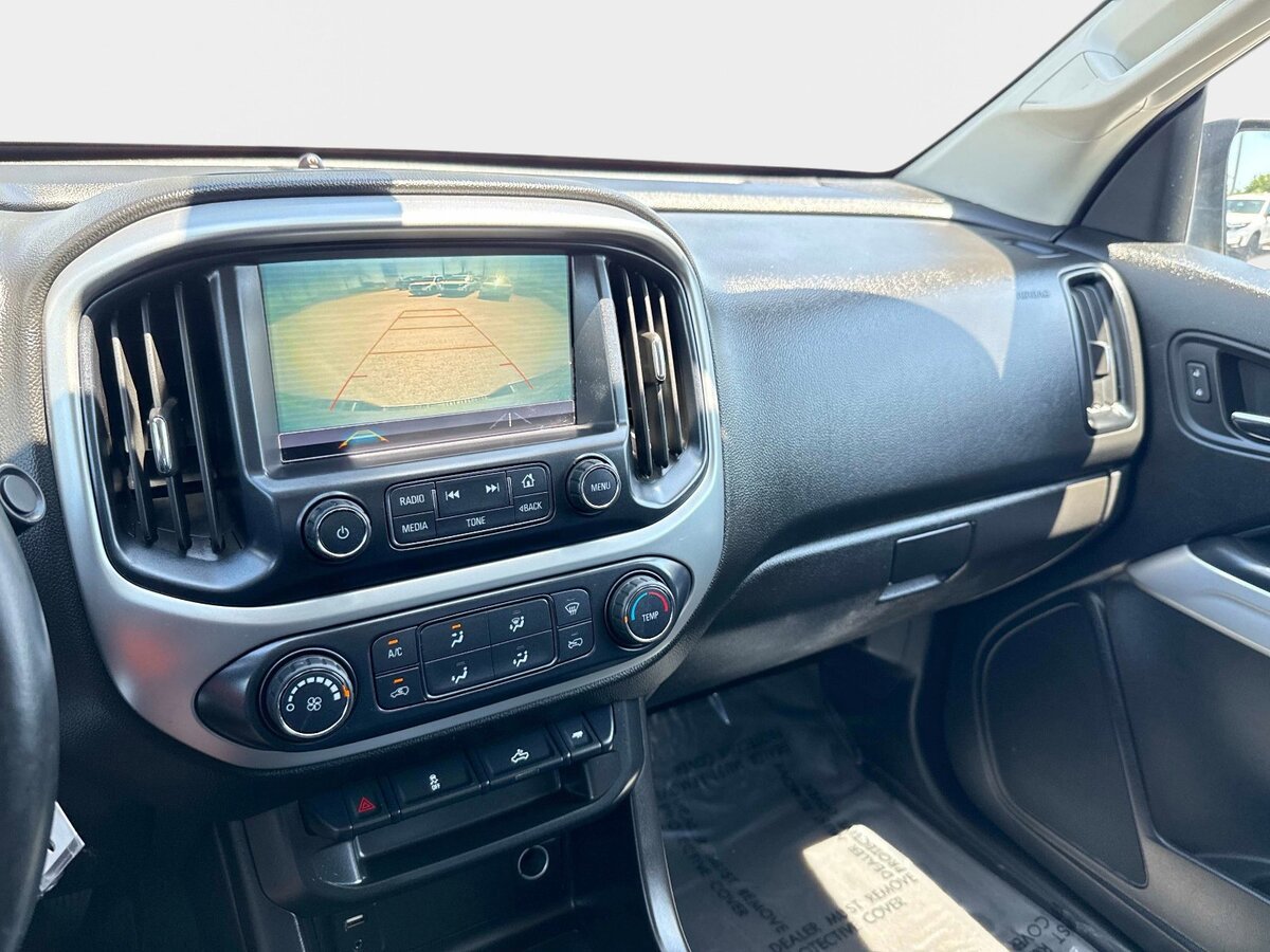 Used 2018 Chevrolet Colorado LT RWD image 21