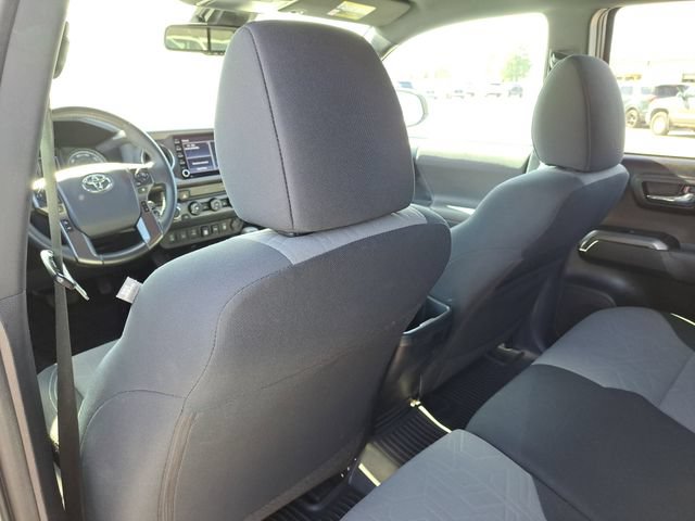 Used 2020 Toyota Tacoma TRD Sport w/ Technology Package AWD/4WD image 22