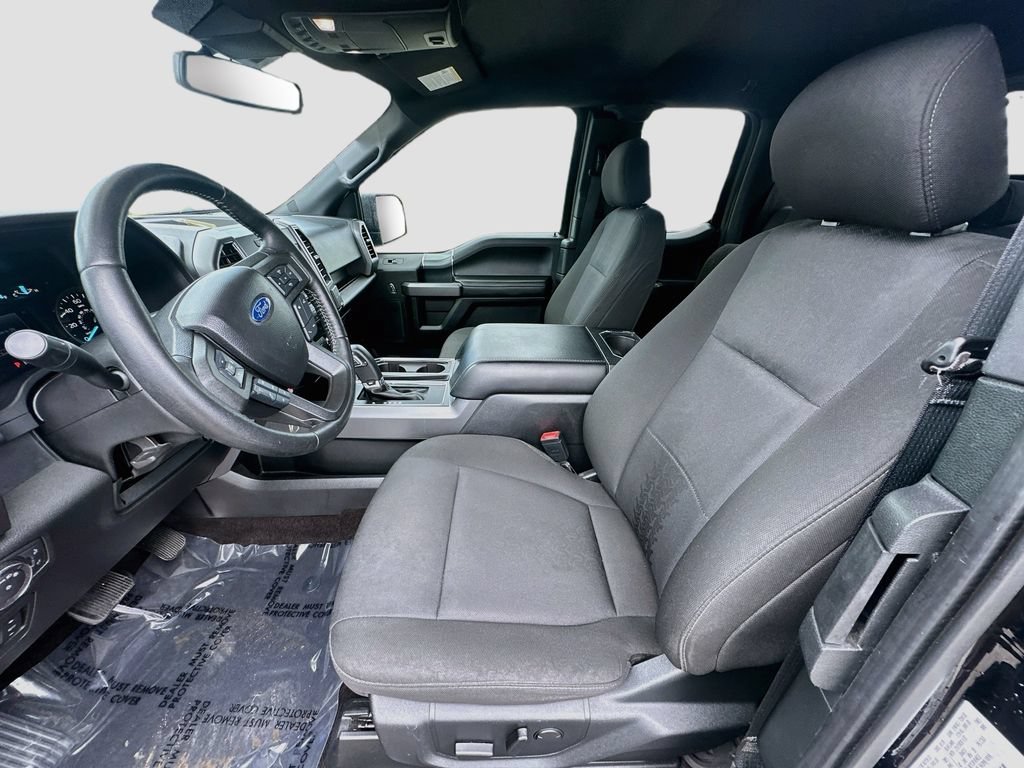 Used 2019 Ford F150 XLT w/ Equipment Group 302A Luxury AWD/4WD image 17