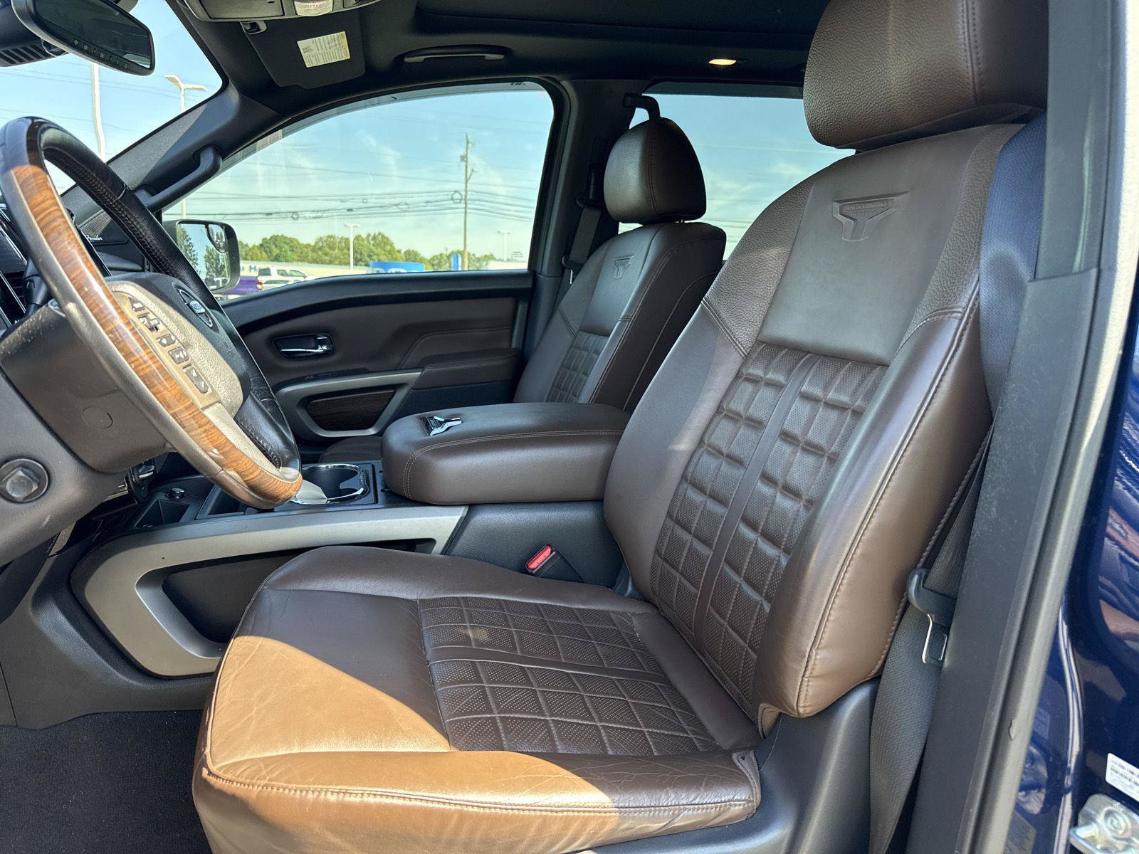 Used 2021 Nissan Titan Platinum Reserve w/ Moonroof Package AWD/4WD image 20
