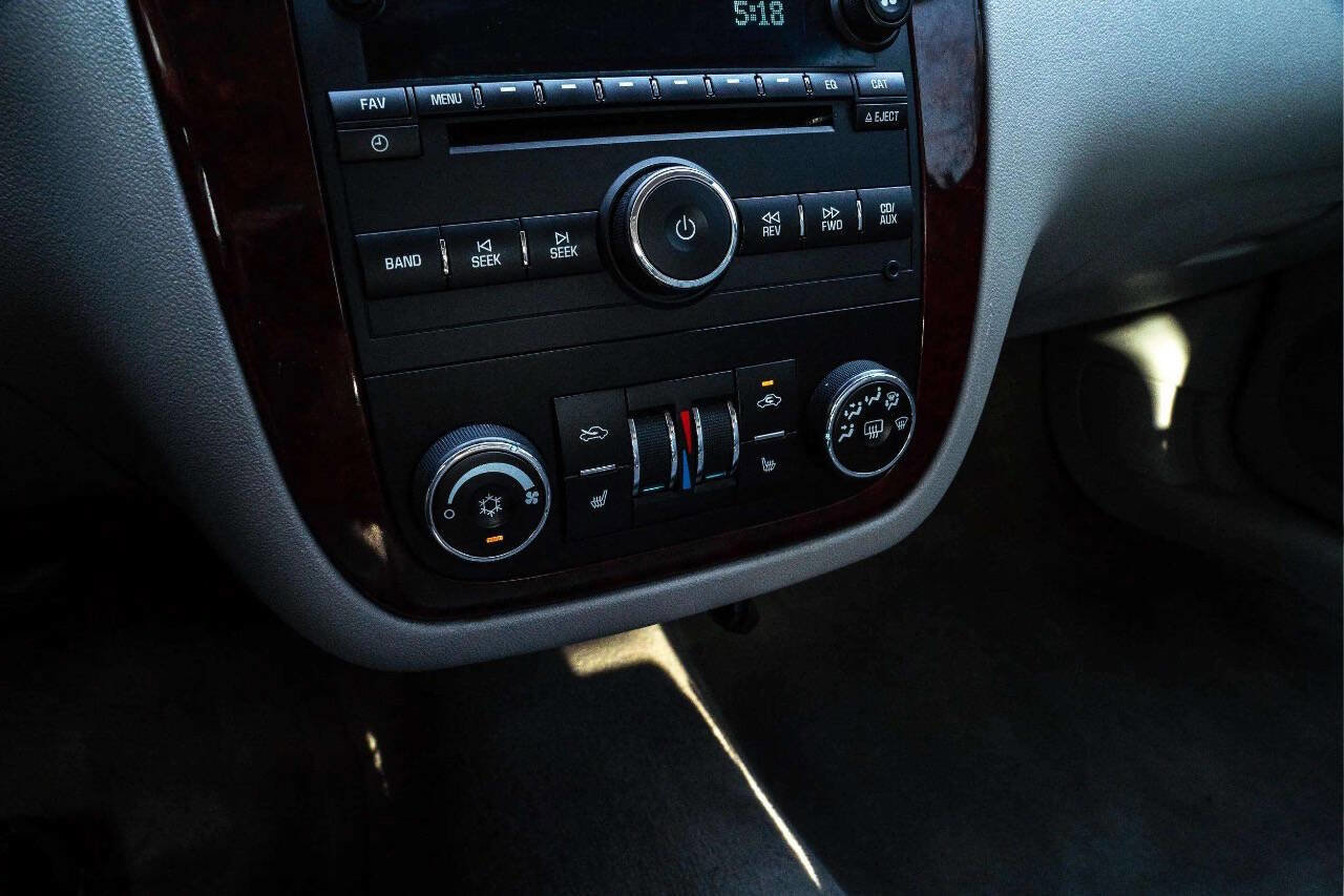 Used 2007 Chevrolet Impala LT image 13