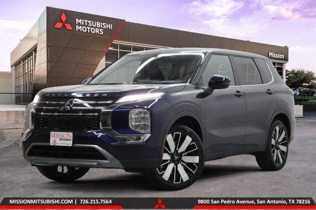 New 2026 Mitsubishi Outlander SE image 1