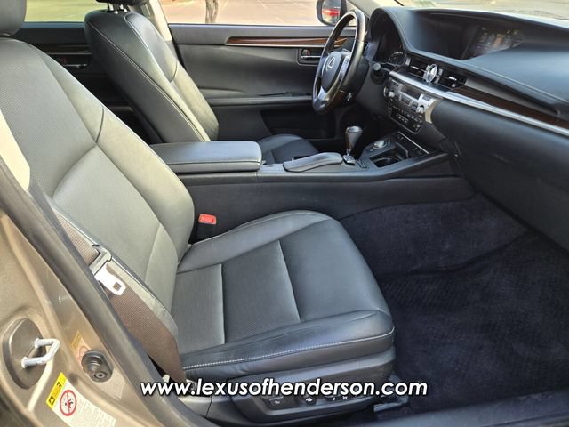 Used 2015 Lexus ES 350 w/ Premium Package FWD image 16