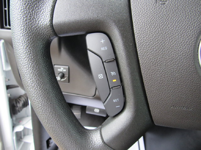 Used 2025 Chevrolet Express 2500 w/ Driver Convenience Package RWD image 16