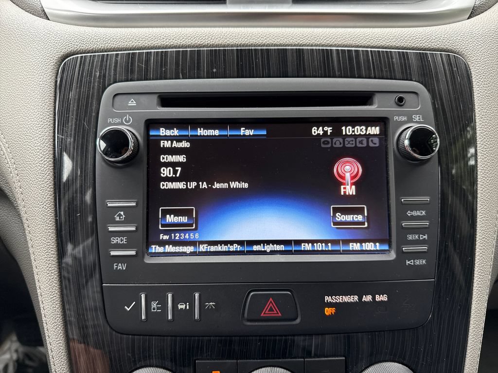 Used 2015 Chevrolet Traverse LT FWD image 16