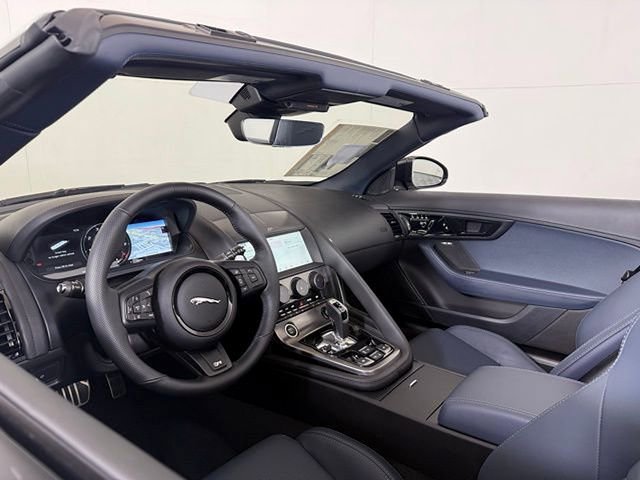Certified 2024 Jaguar F-TYPE R image 38
