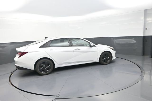 Used 2021 Hyundai Elantra SEL w/ Convenience Package FWD image 20