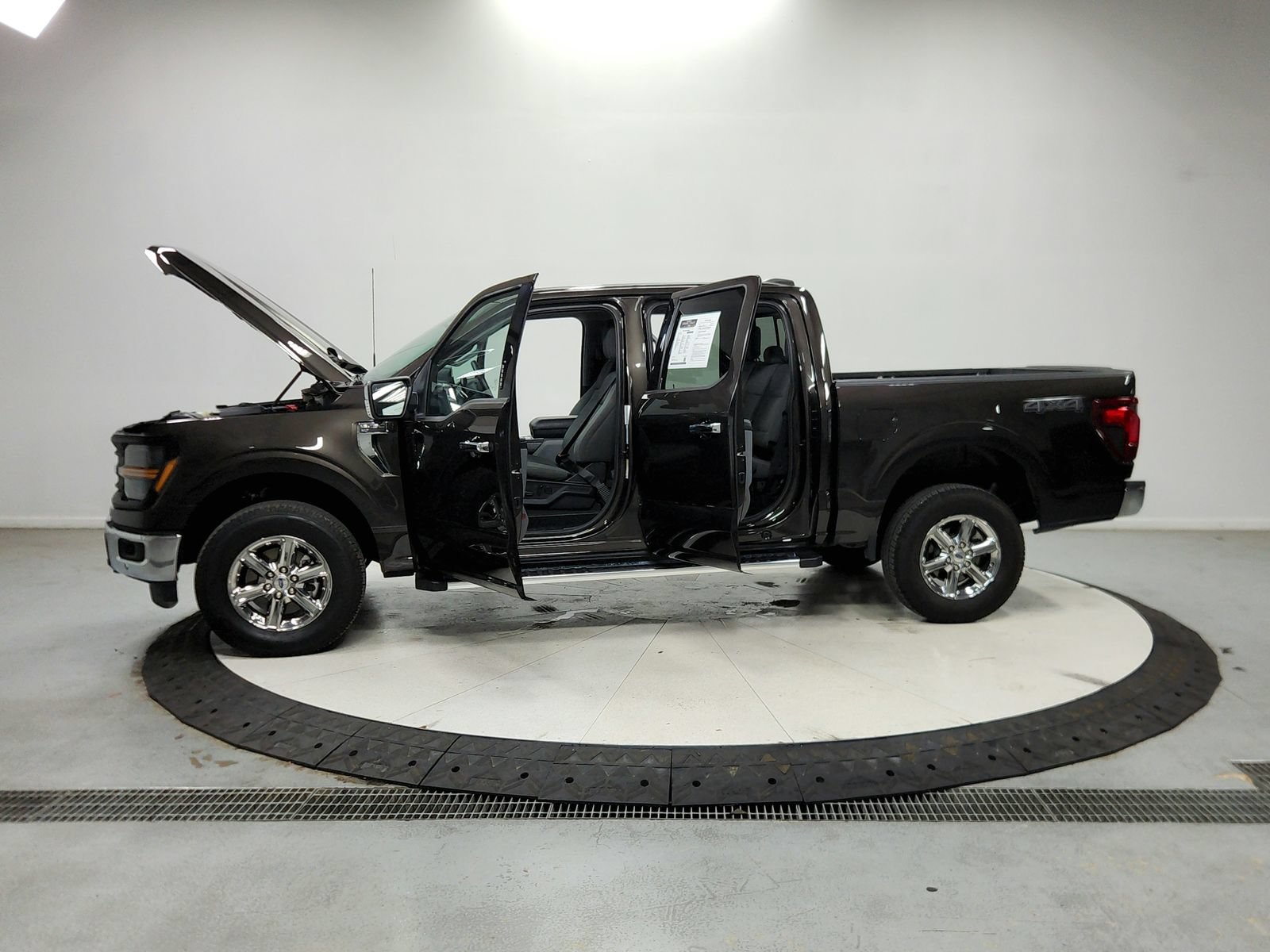 Used 2024 Ford F150 XLT w/ Equipment Group 302A MID AWD/4WD image 13