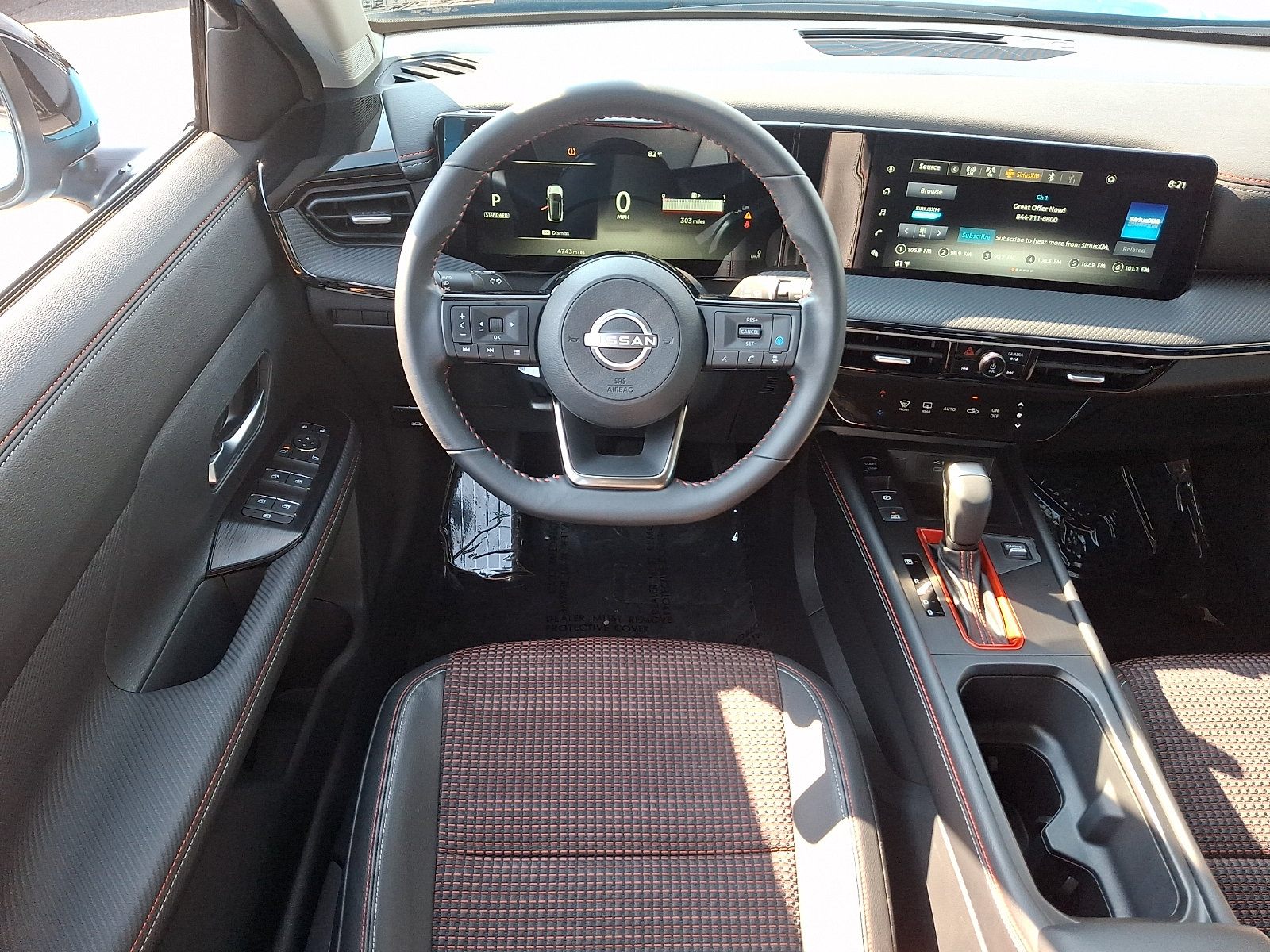 Used 2025 Nissan Kicks SR AWD/4WD image 11