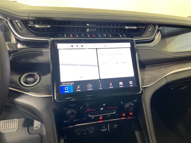 Used 2022 Jeep Grand Cherokee Limited 4xe image 19