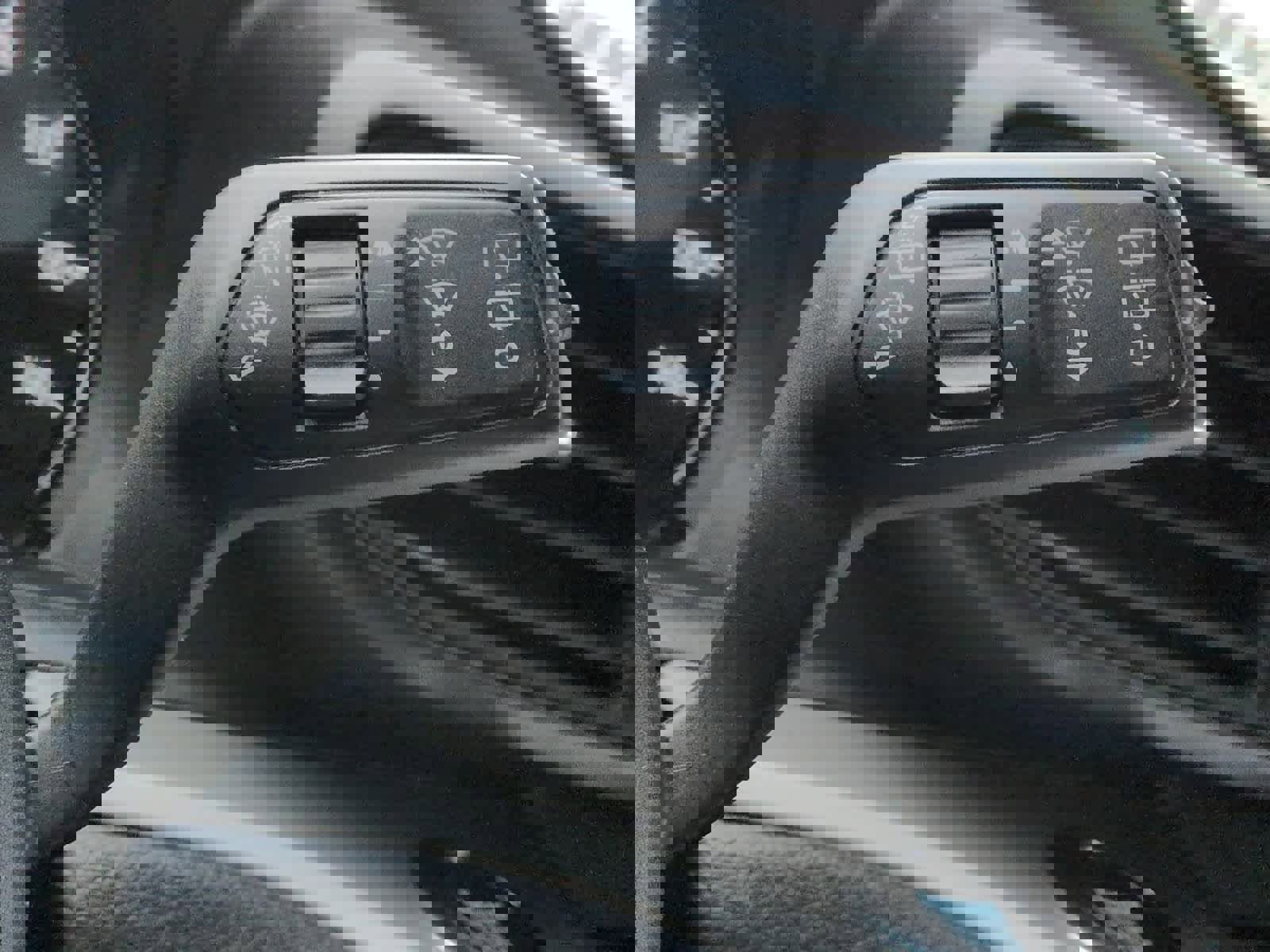 Used 2022 Ford Explorer XLT w/ Class IV Trailer Tow Package image 26