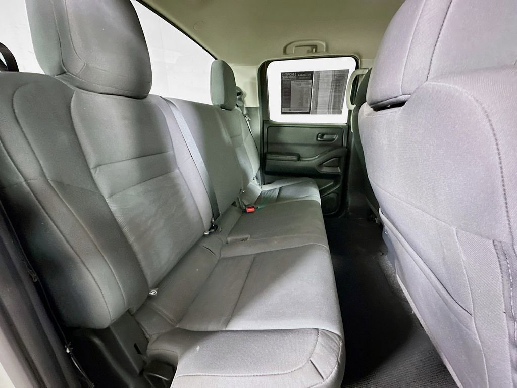 Used 2025 Nissan Frontier S image 11