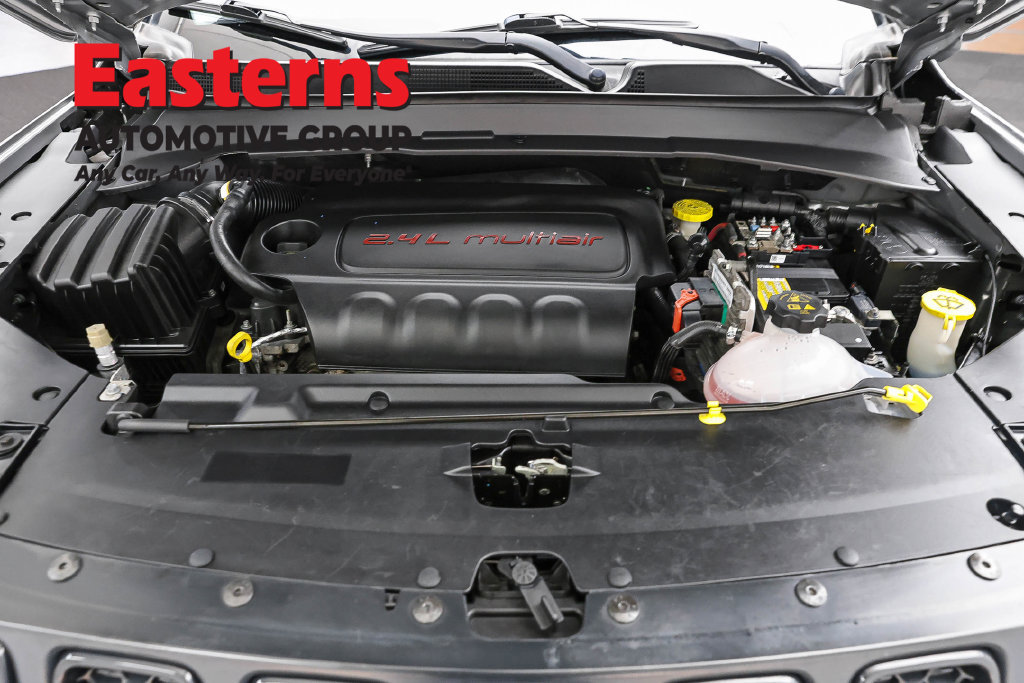 Used 2020 Jeep Compass Latitude AWD/4WD image 9