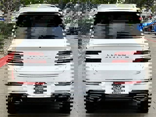 Used 2024 Genesis GV80 2.5T image 5