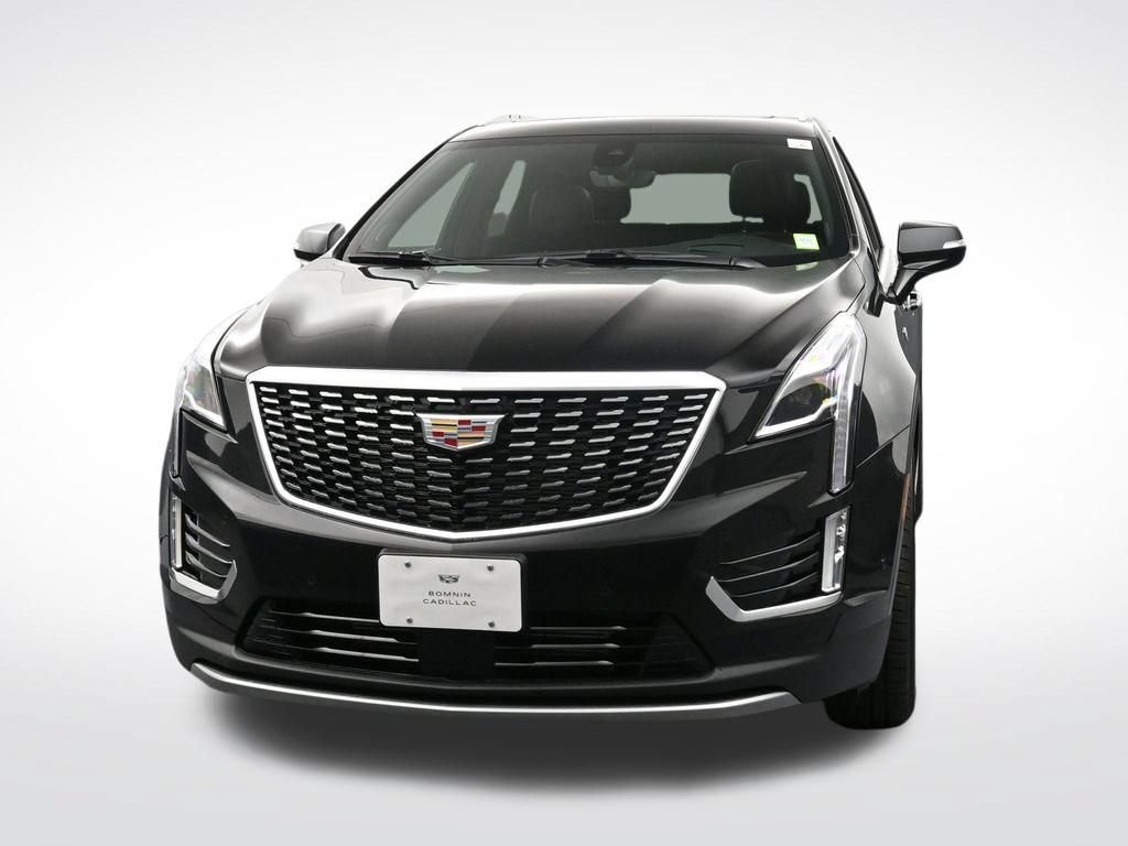 Used 2026 Cadillac XT5 Premium Luxury w/ Driver Assist Package AWD/4WD image 8