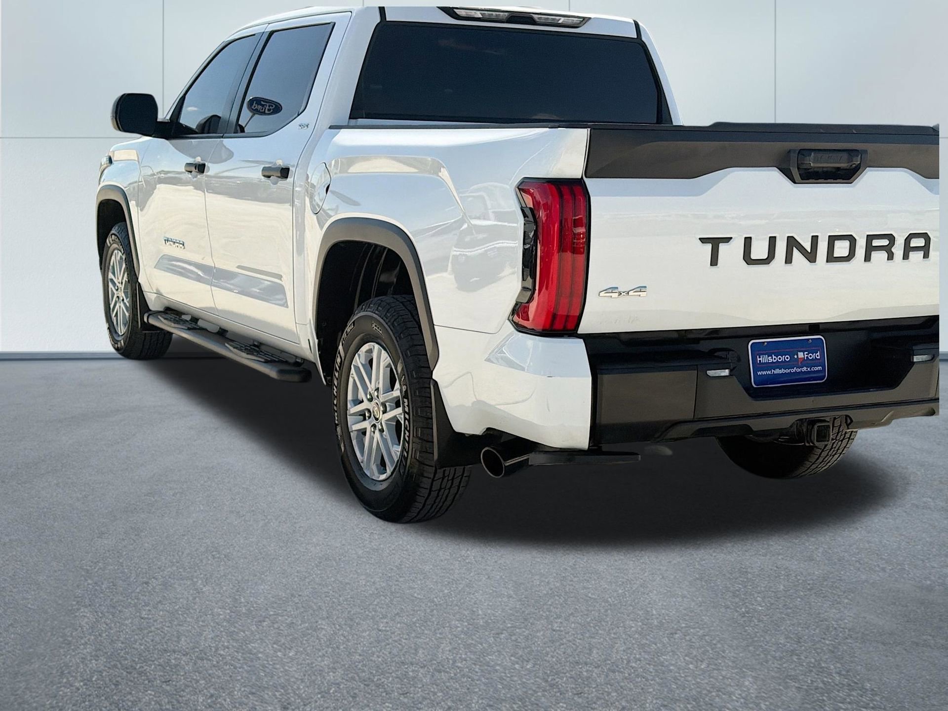 Used 2024 Toyota Tundra SR5 image 9