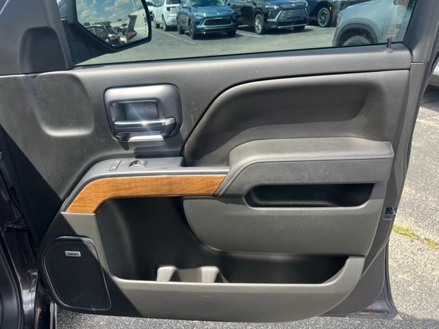 Used 2015 Chevrolet Silverado 1500 LTZ w/ LTZ Plus Package AWD/4WD image 10