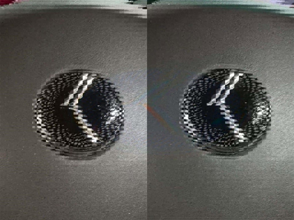 Used 2016 Kia K900 Luxury image 36