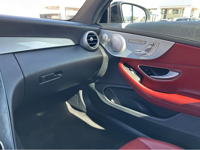 Used 2023 Mercedes-Benz C 300 Coupe image 17