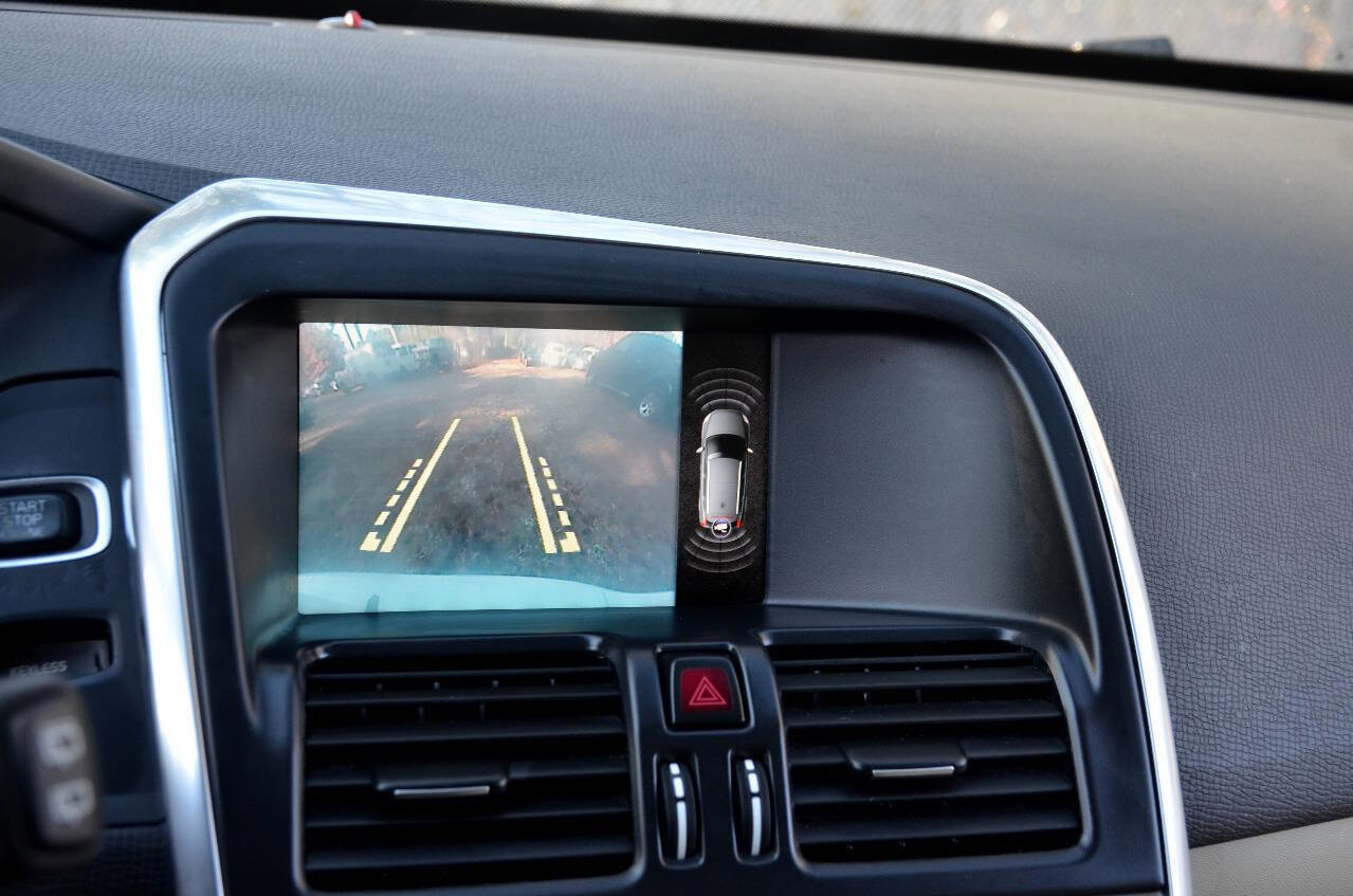 Used 2015 Volvo XC60 3.2 Premier Plus image 19