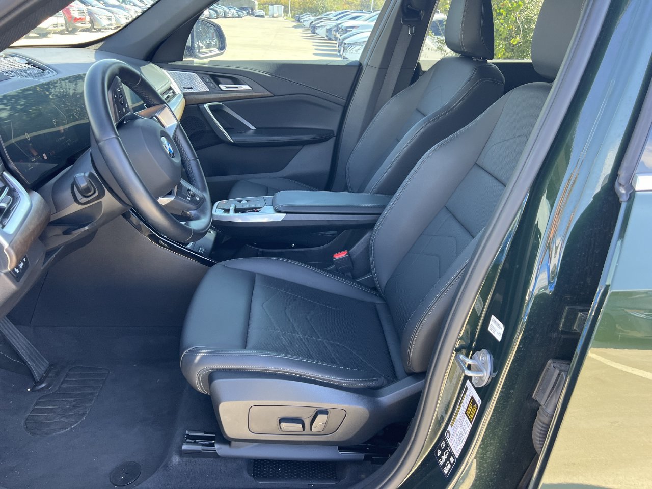 Used 2024 BMW X1 xDrive28i w/ Premium Package AWD/4WD image 5