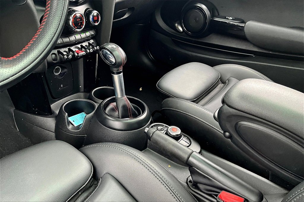 Used 2019 MINI Cooper S image 10
