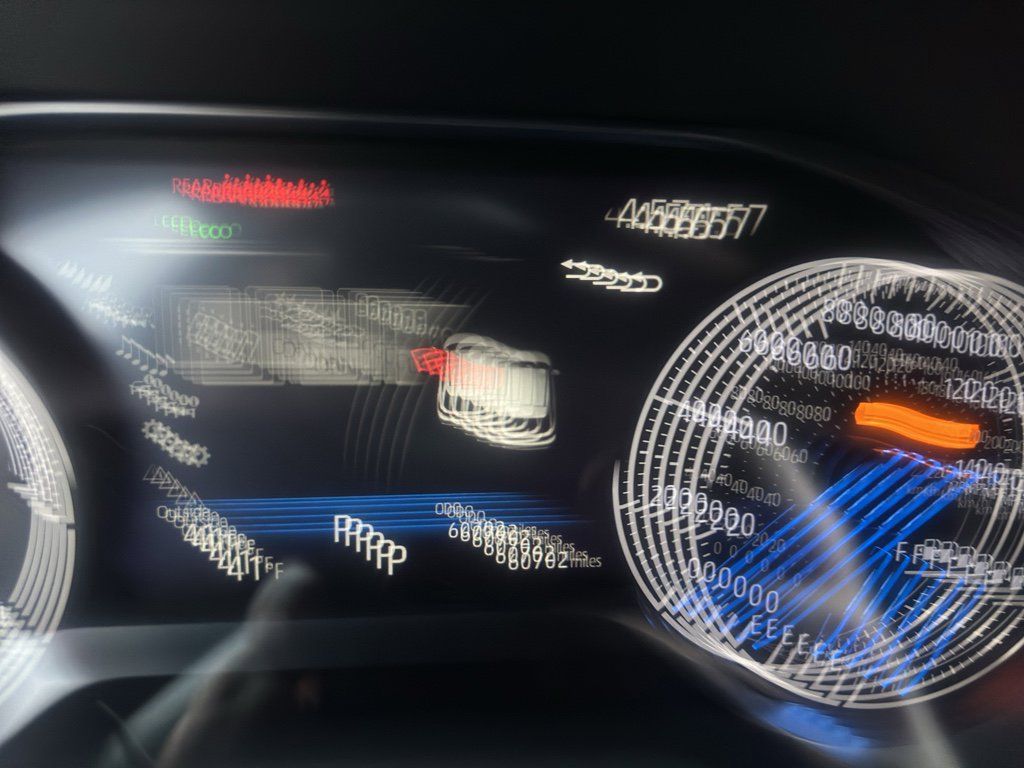 Used 2021 Toyota Venza XLE image 15